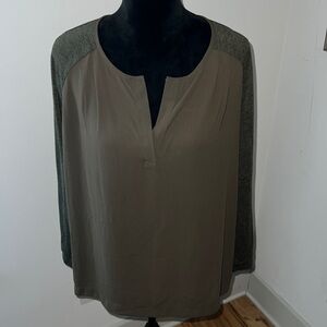 LOFT olive green mixed media v neck relaxed oversized‎ top blouse Sz S